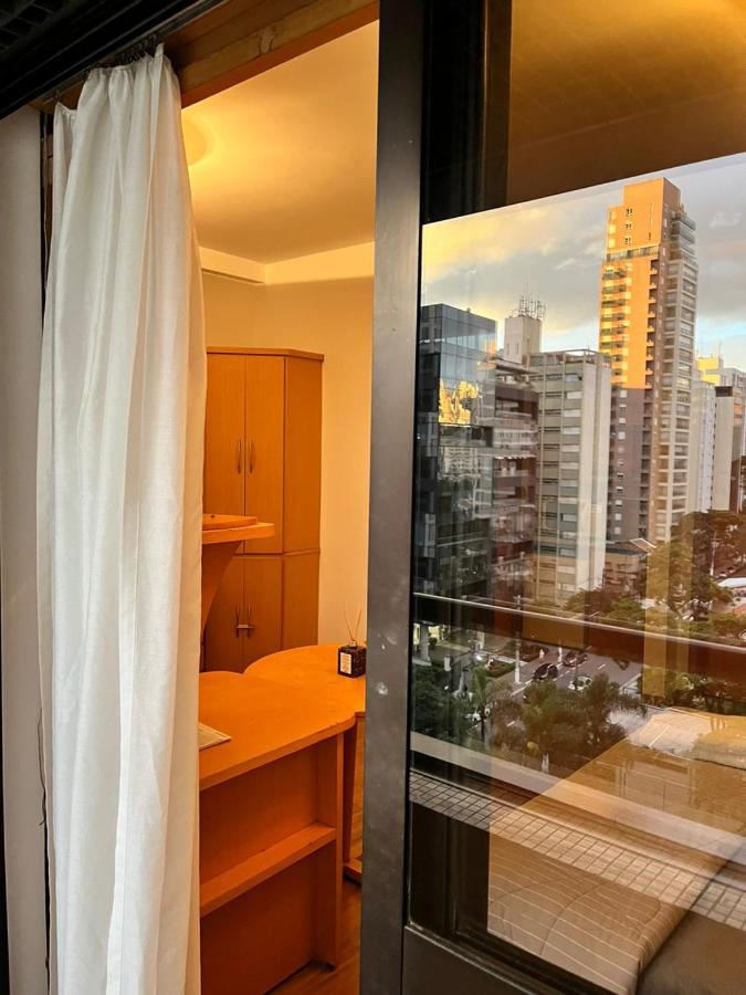 Na Alameda Lorena - Jardins Sao Paulo